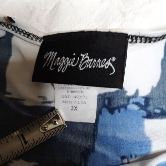 Maggie Barnes Abstract Elegant Top Blouse Plus size 3X - Picture 5 of 12